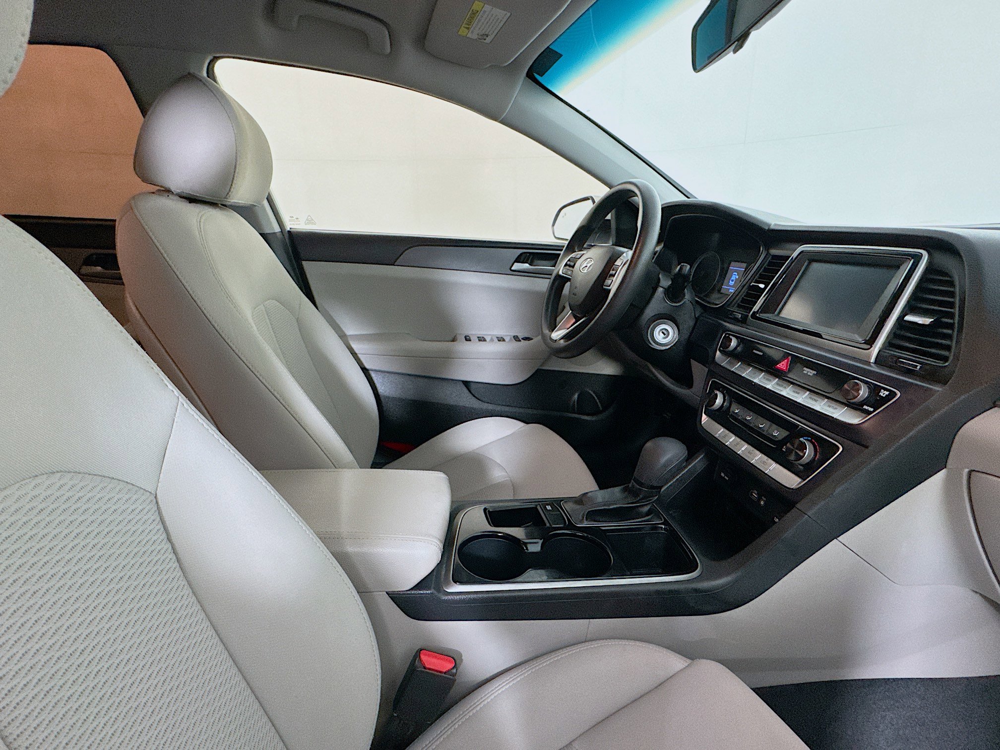 Used 2019 Hyundai Sonata SE image 27