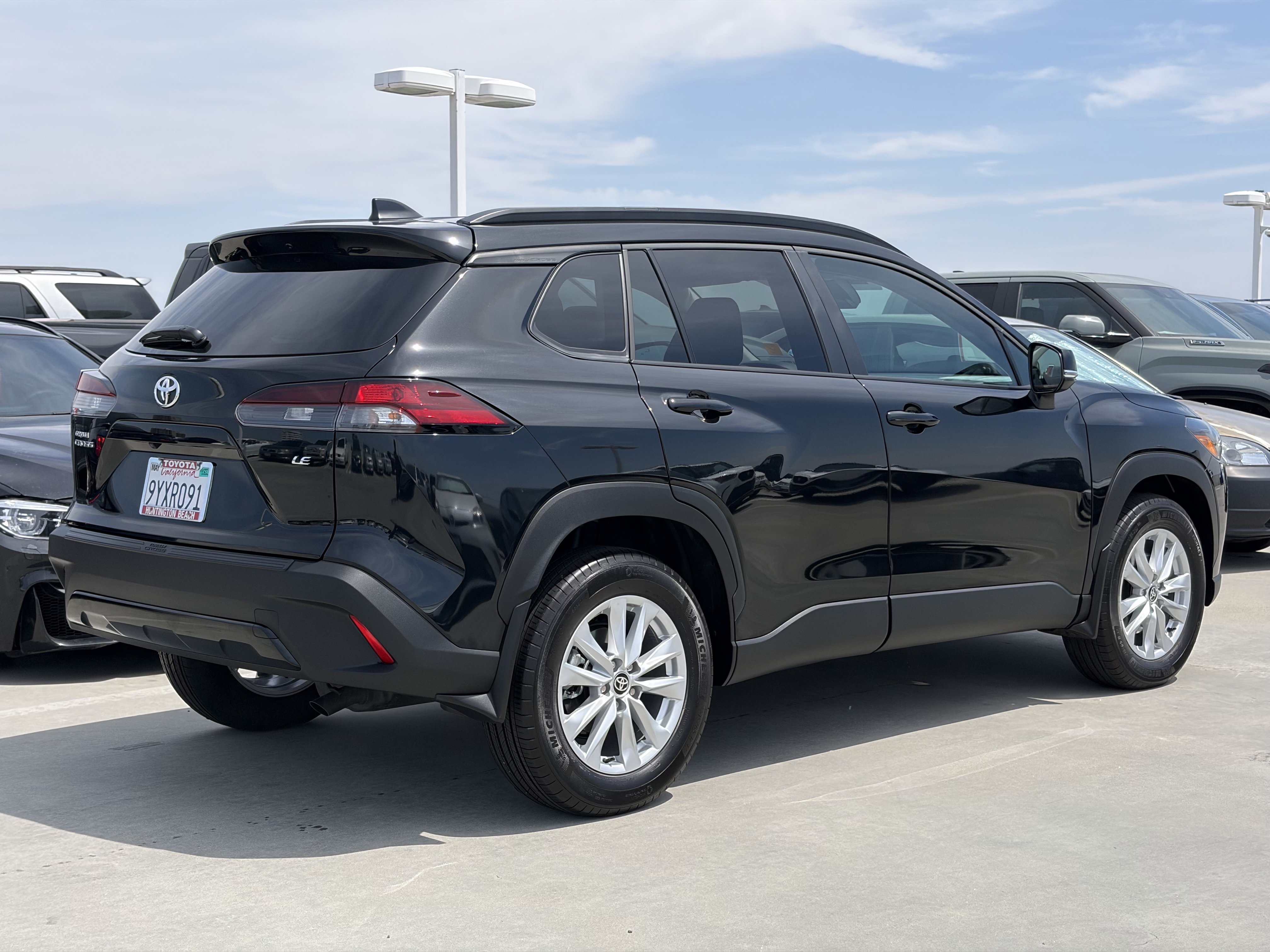 Certified 2026 Toyota Corolla Cross LE FWD image 3