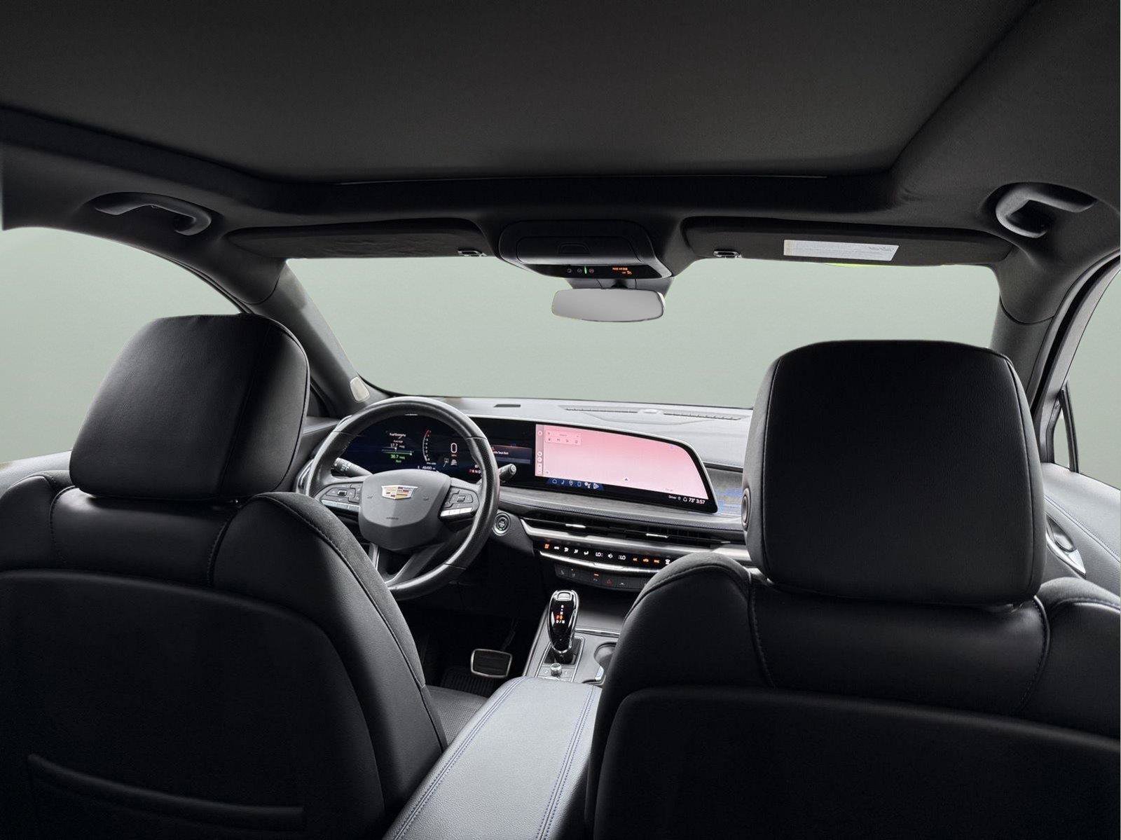 Used 2024 Cadillac XT4 Sport AWD/4WD image 25
