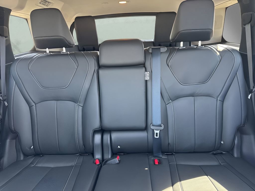 Used 2025 INFINITI QX60 Luxe image 13