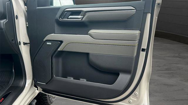 New 2026 Chevrolet Silverado 1500 ZR2 w/ ZR2 Bison Edition AWD/4WD image 30