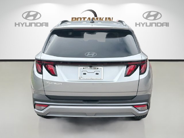 New 2026 Hyundai Tucson SEL Plus FWD image 6