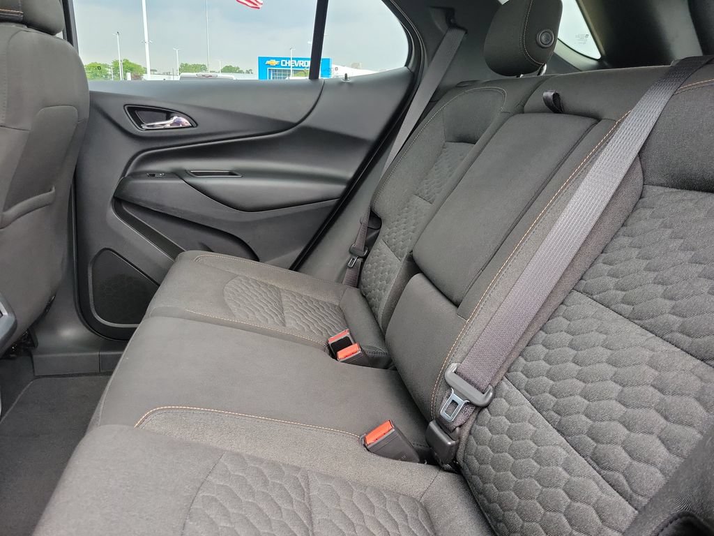 Used 2020 Chevrolet Equinox LT FWD image 27