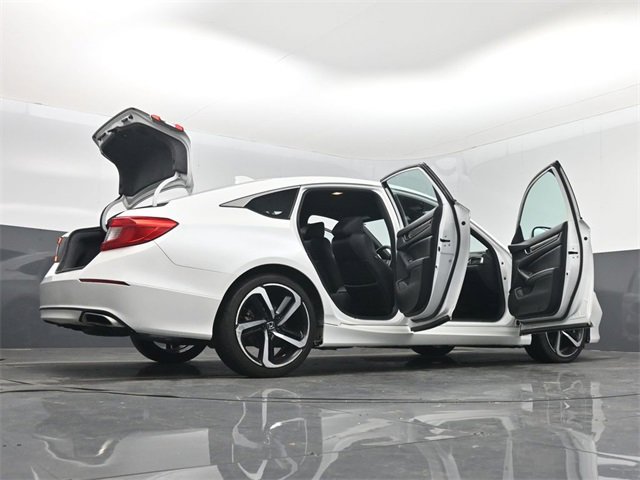 Used 2019 Honda Accord Sport image 53
