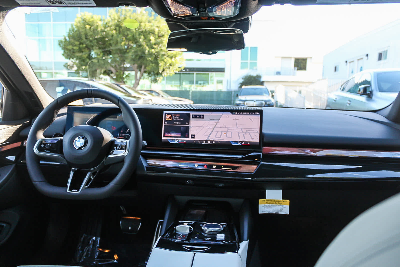 Used 2026 BMW 530i w/ M Sport Package RWD image 12
