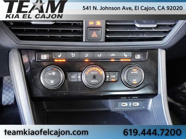Used 2024 Volkswagen Jetta SE FWD image 28