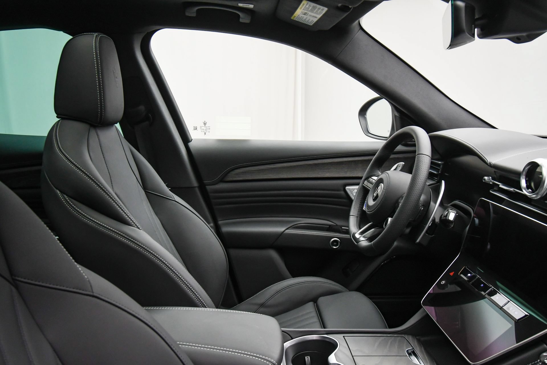 New 2025 Maserati Grecale GT AWD/4WD image 38