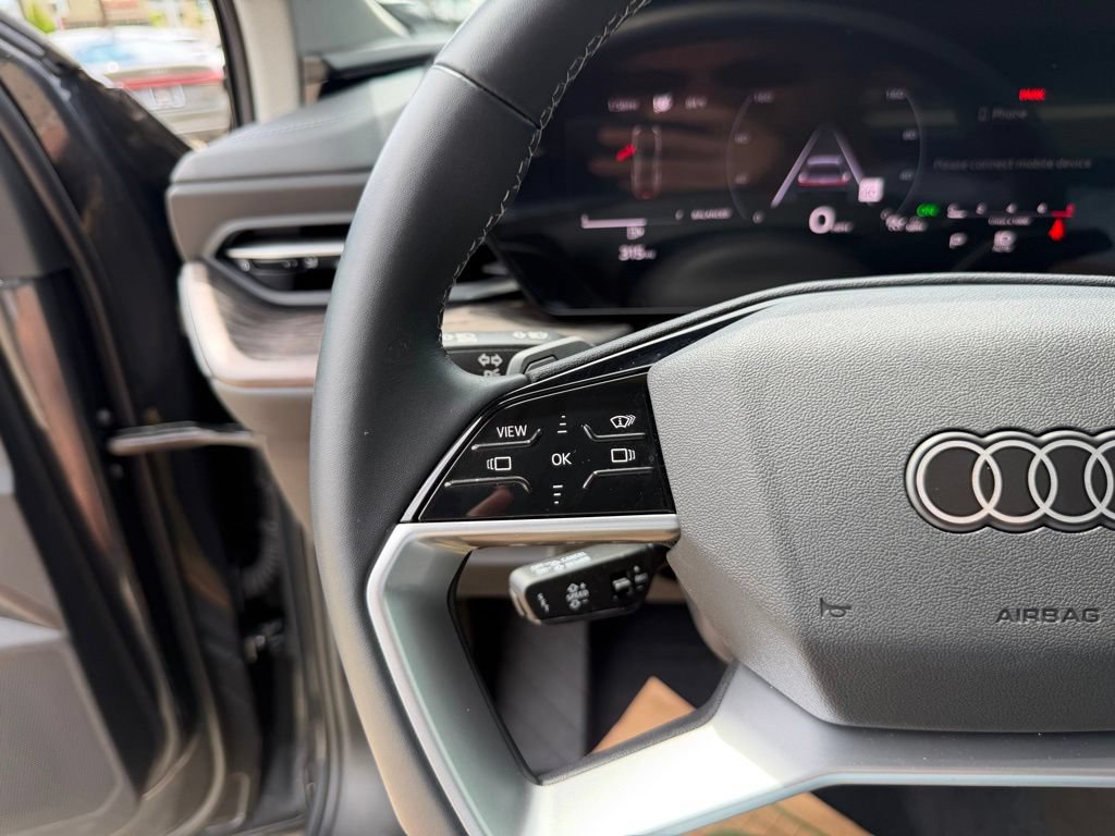 Certified 2025 Audi Q5 Premium Plus w/ Premium Plus AWD/4WD image 23