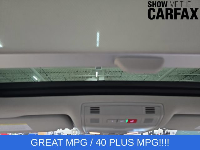 Used 2024 Volkswagen Jetta SE FWD image 15