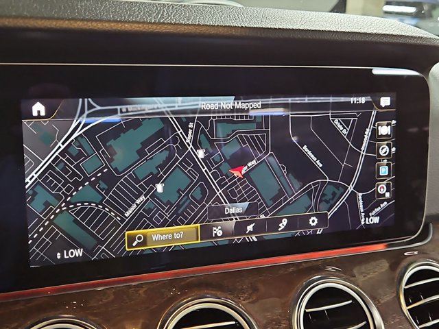 Used 2023 Mercedes-Benz E 350 4MATIC Sedan image 12