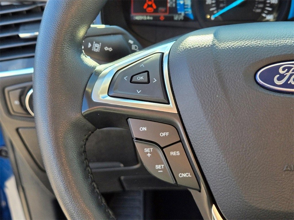 Used 2024 Ford Edge Titanium image 25