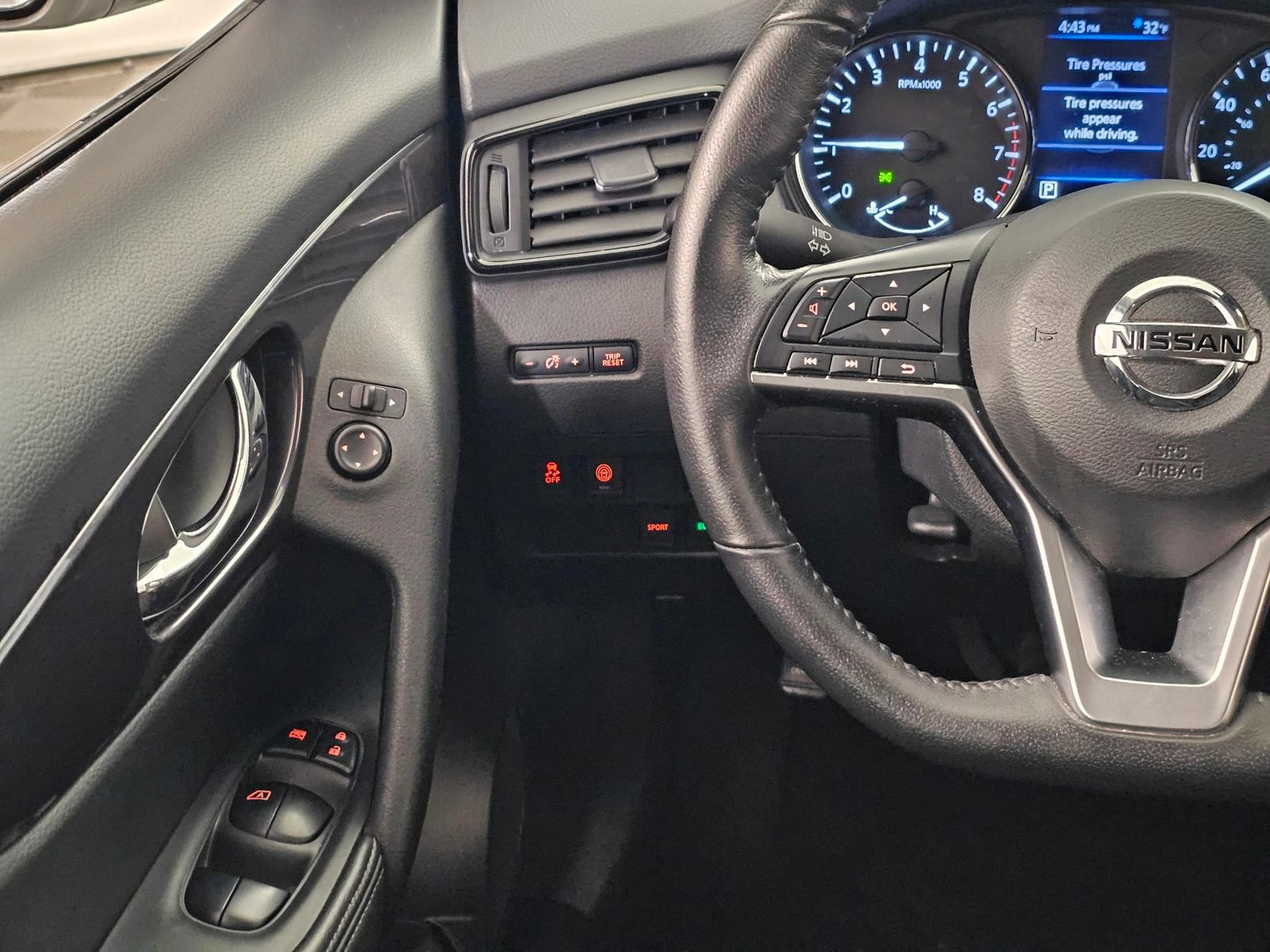 Used 2019 Nissan Rogue S w/ Special Edition Package image 20