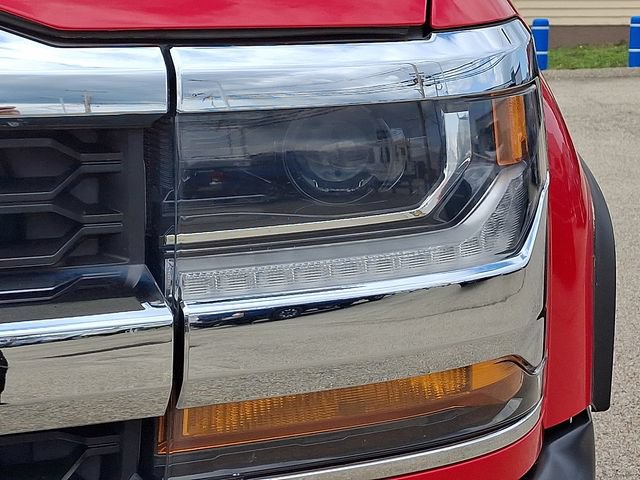Used 2017 Chevrolet Silverado 1500 W/T w/ WT Convenience Package AWD/4WD image 9