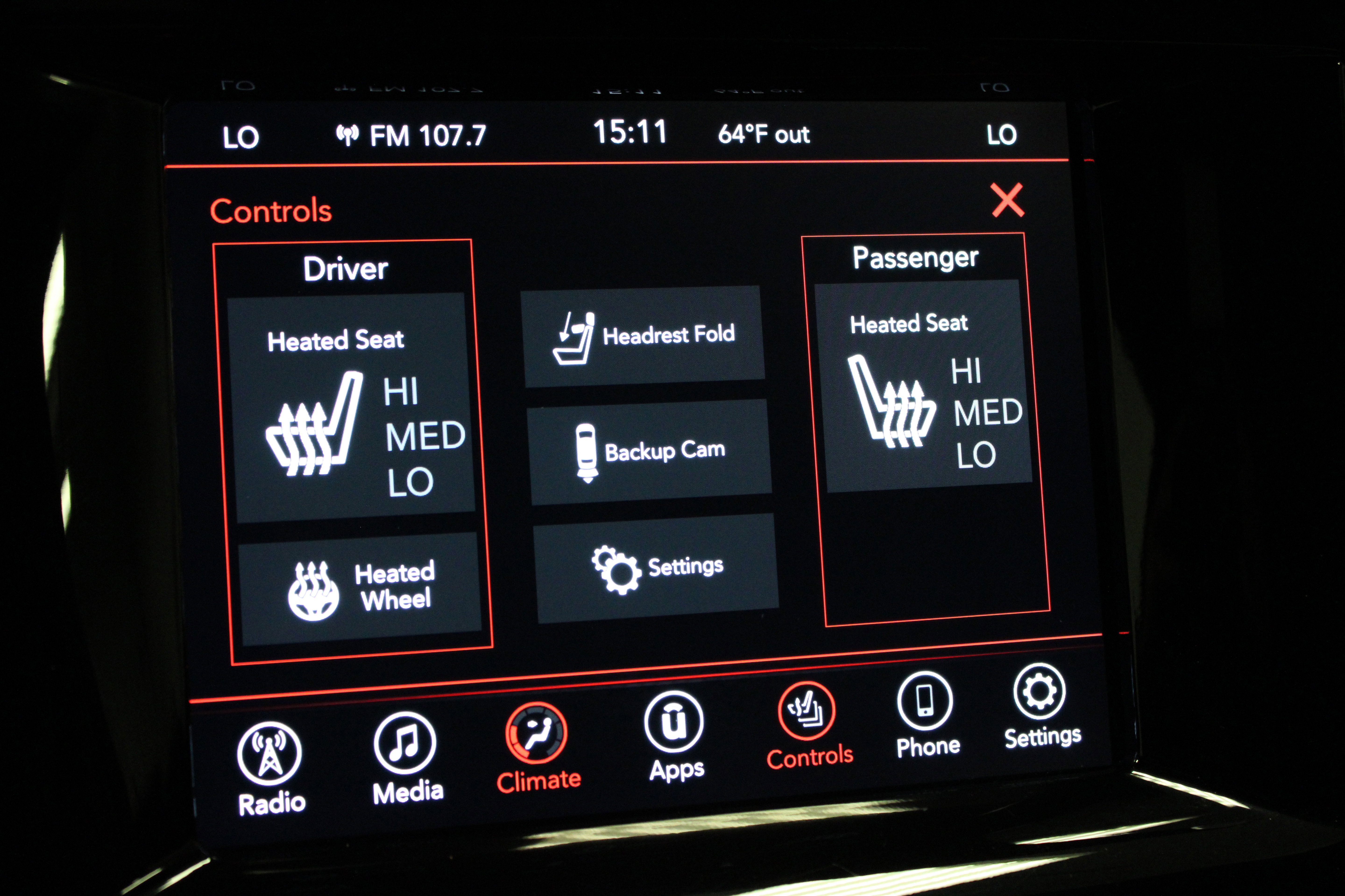 Used 2024 Dodge Durango SXT w/ 3rd Row Seating Group RWD image 30