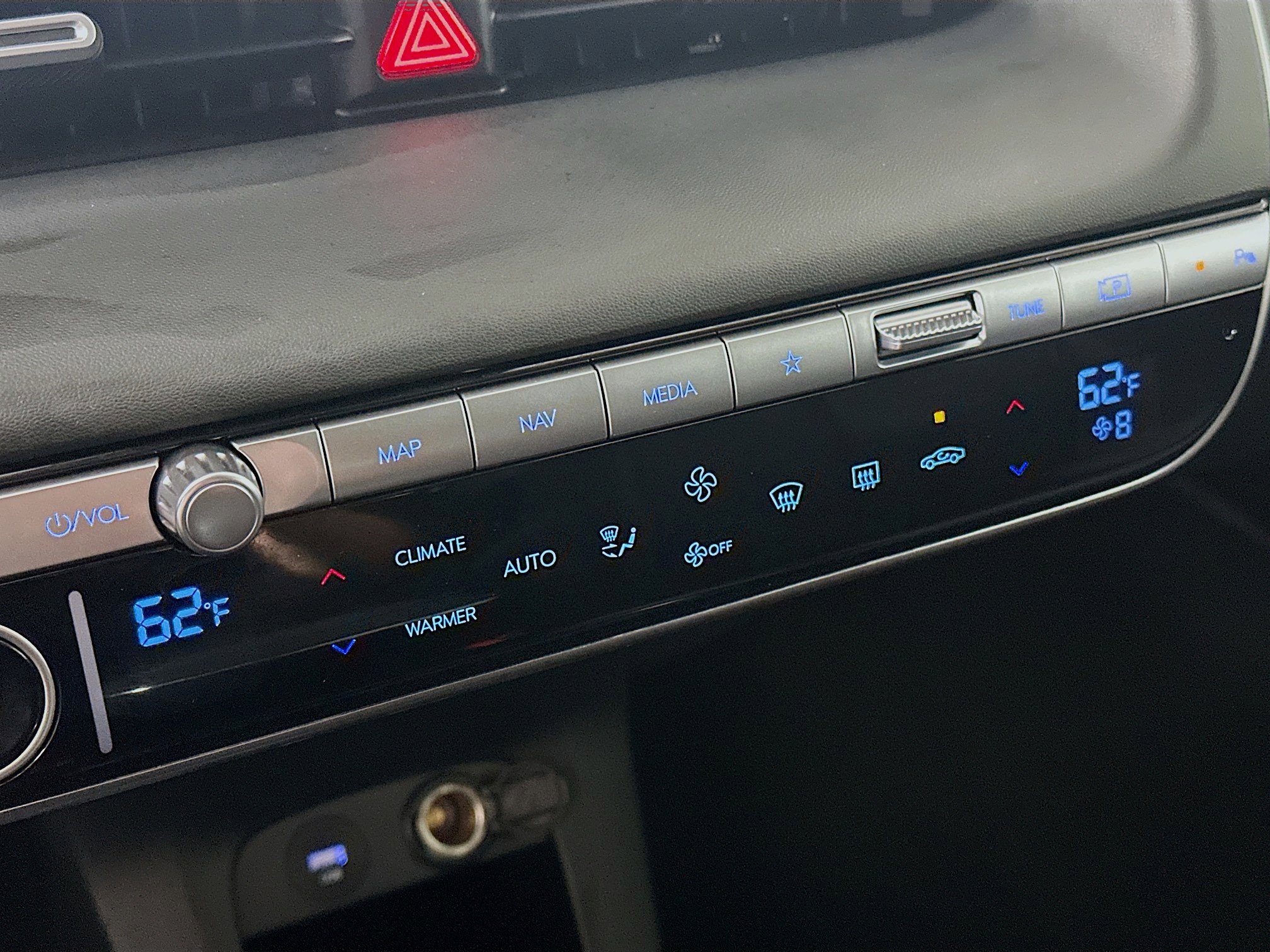 Used 2024 Hyundai Ioniq 5 SE image 24