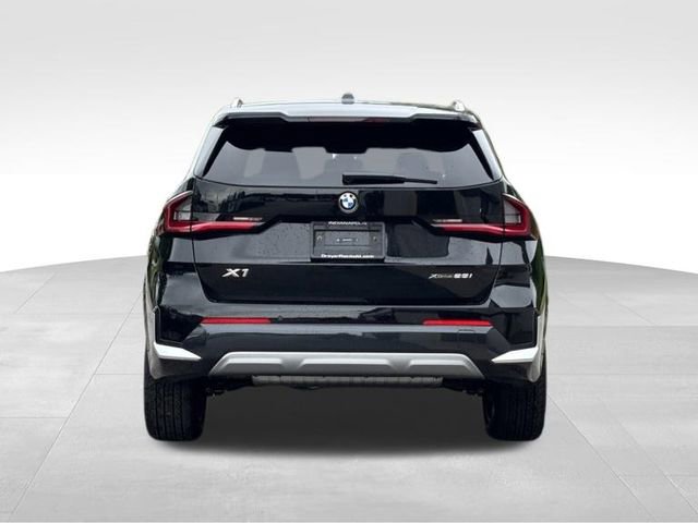 New 2026 BMW X1 xDrive28i w/ Technology Package AWD/4WD image 5