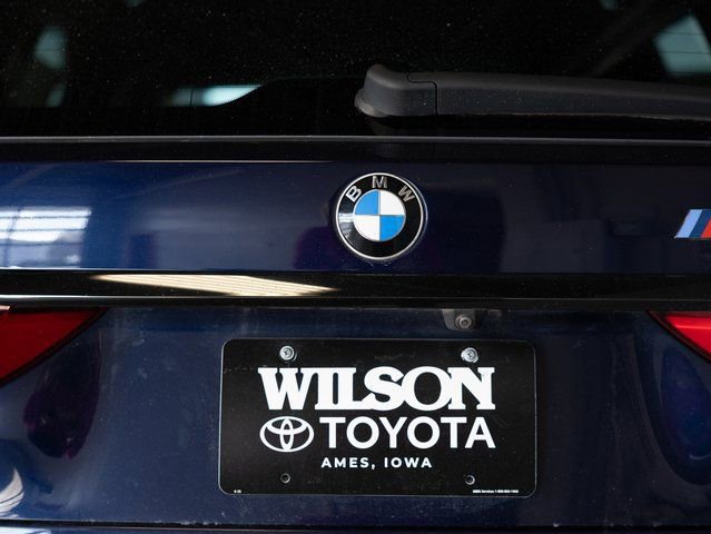 Used 2020 BMW X7 M50i image 6