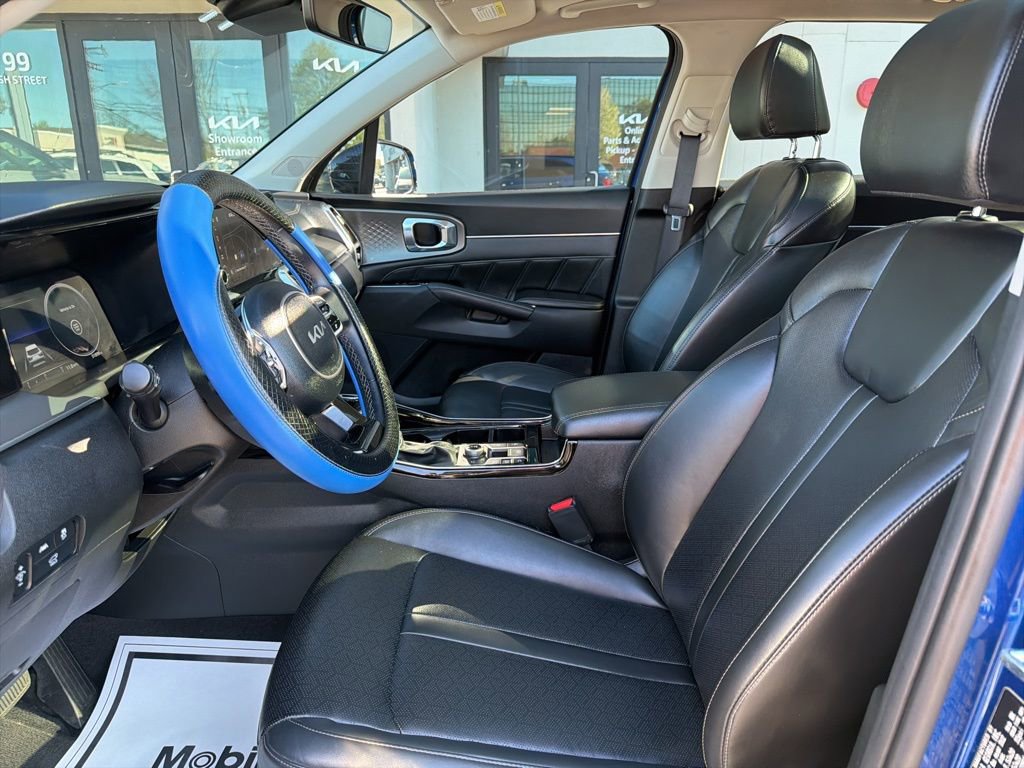 Certified 2023 Kia Sorento SX AWD/4WD image 28