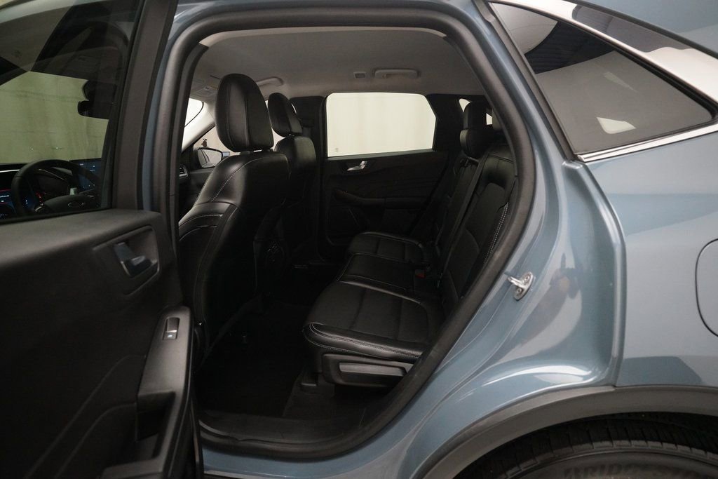 Used 2023 Ford Escape Platinum image 16