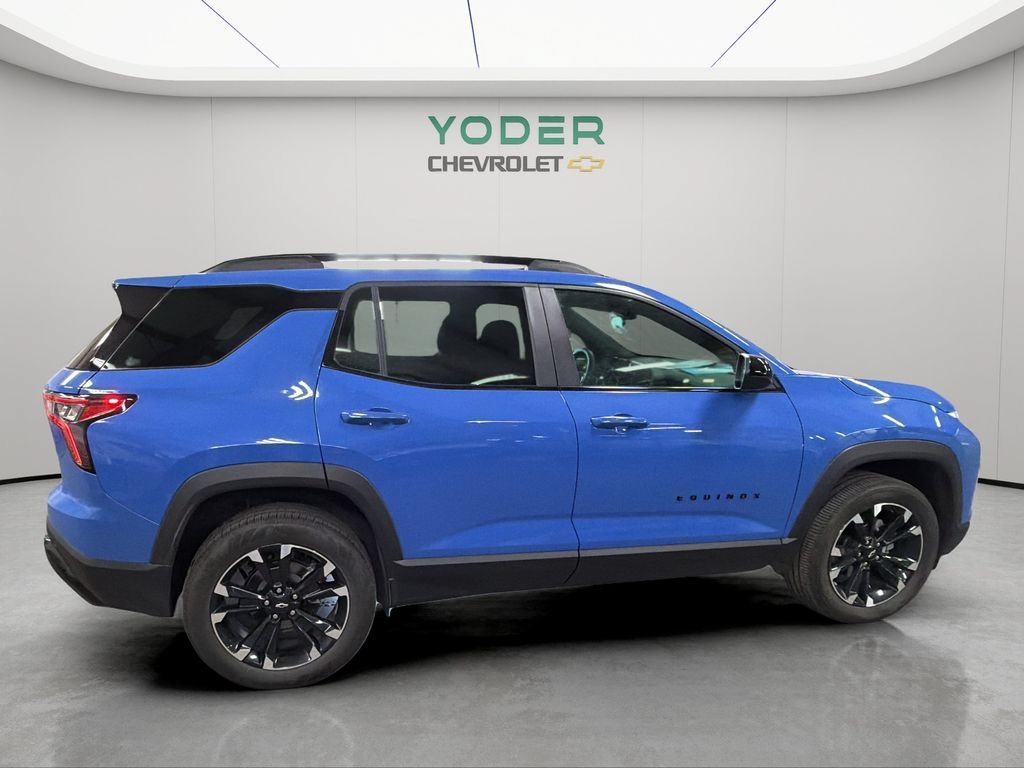 Used 2026 Chevrolet Equinox RS AWD/4WD image 4