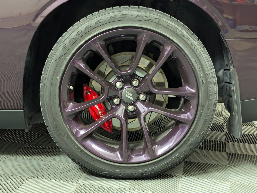 Used 2020 Dodge Challenger R/T Scat Pack w/ Plus Package RWD image 25