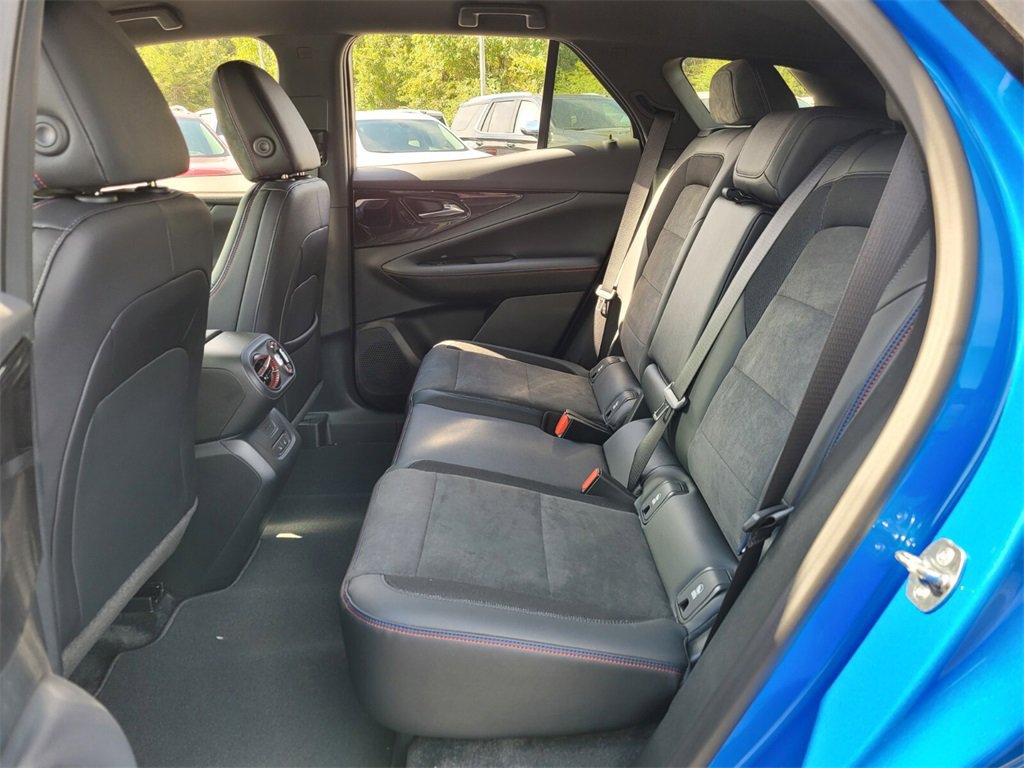 New 2025 Chevrolet Blazer EV RS image 9