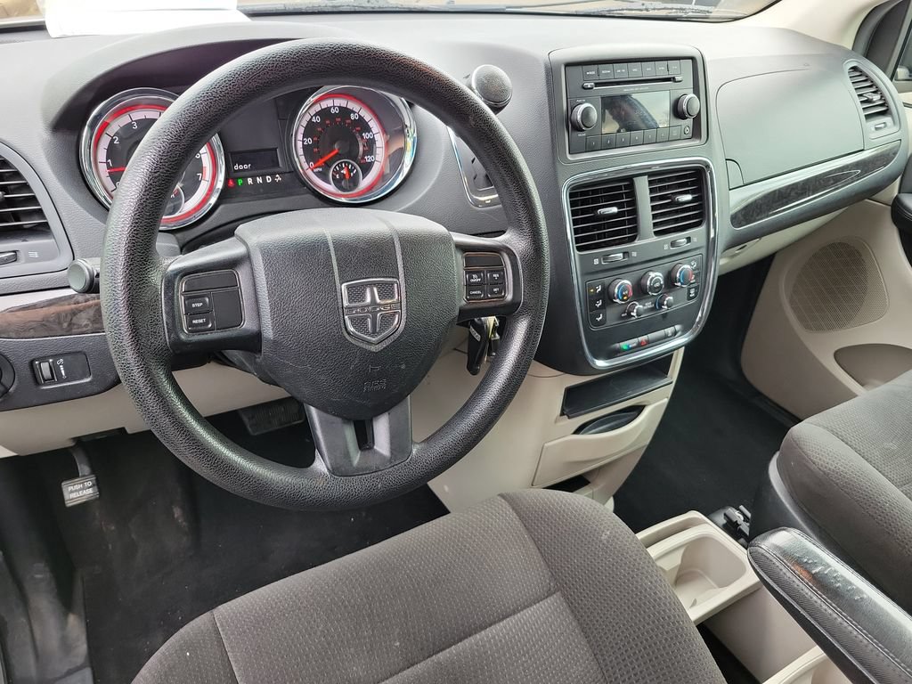 Used 2013 Dodge Grand Caravan SE FWD image 9