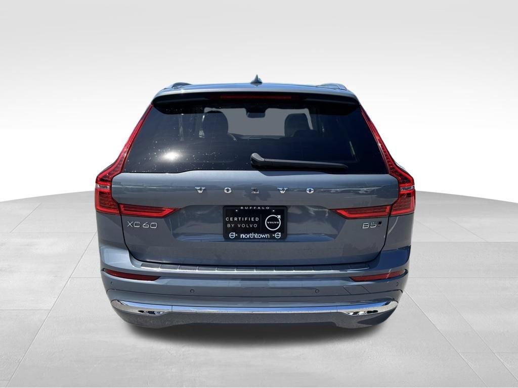 Certified 2023 Volvo XC60 B5 Plus w/ Climate Package AWD/4WD image 39