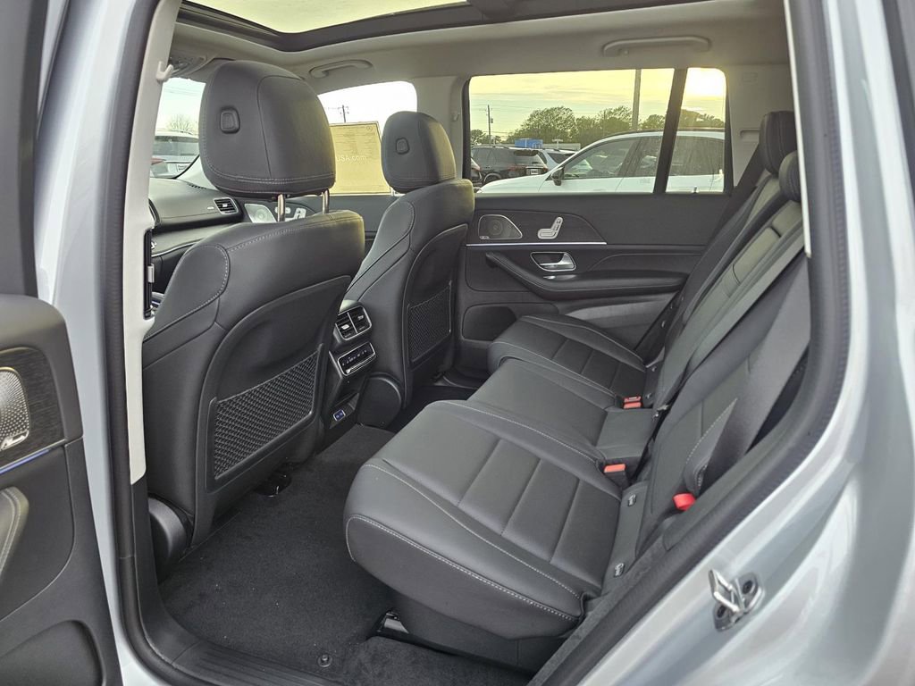 Used 2026 Mercedes-Benz GLS 450 GLS  450 image 24