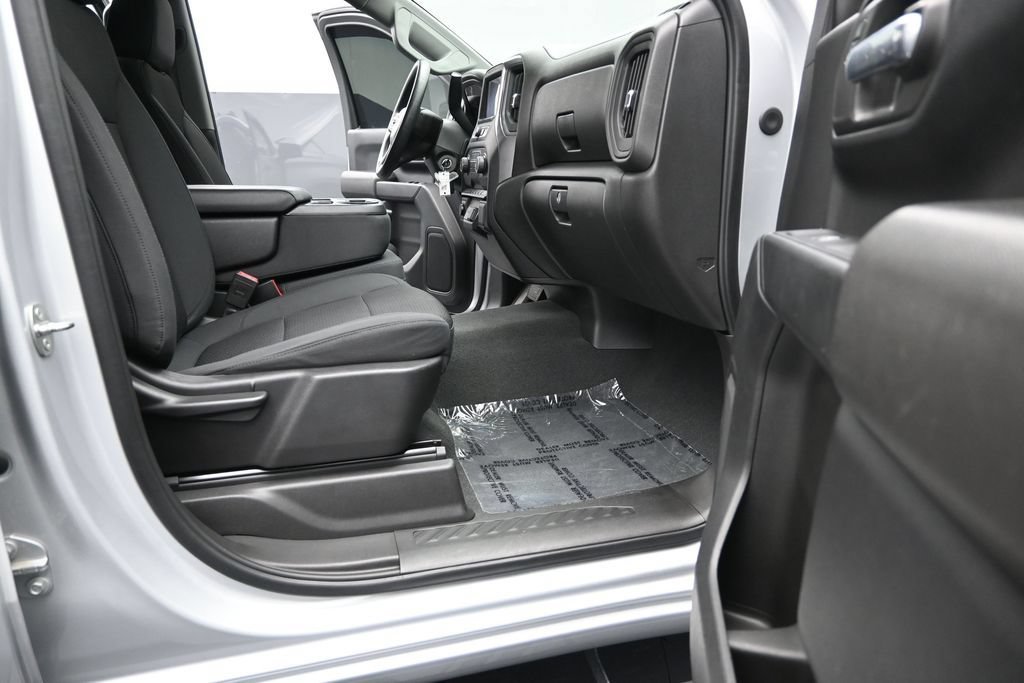 Used 2021 Chevrolet Silverado 1500 Custom RWD image 17