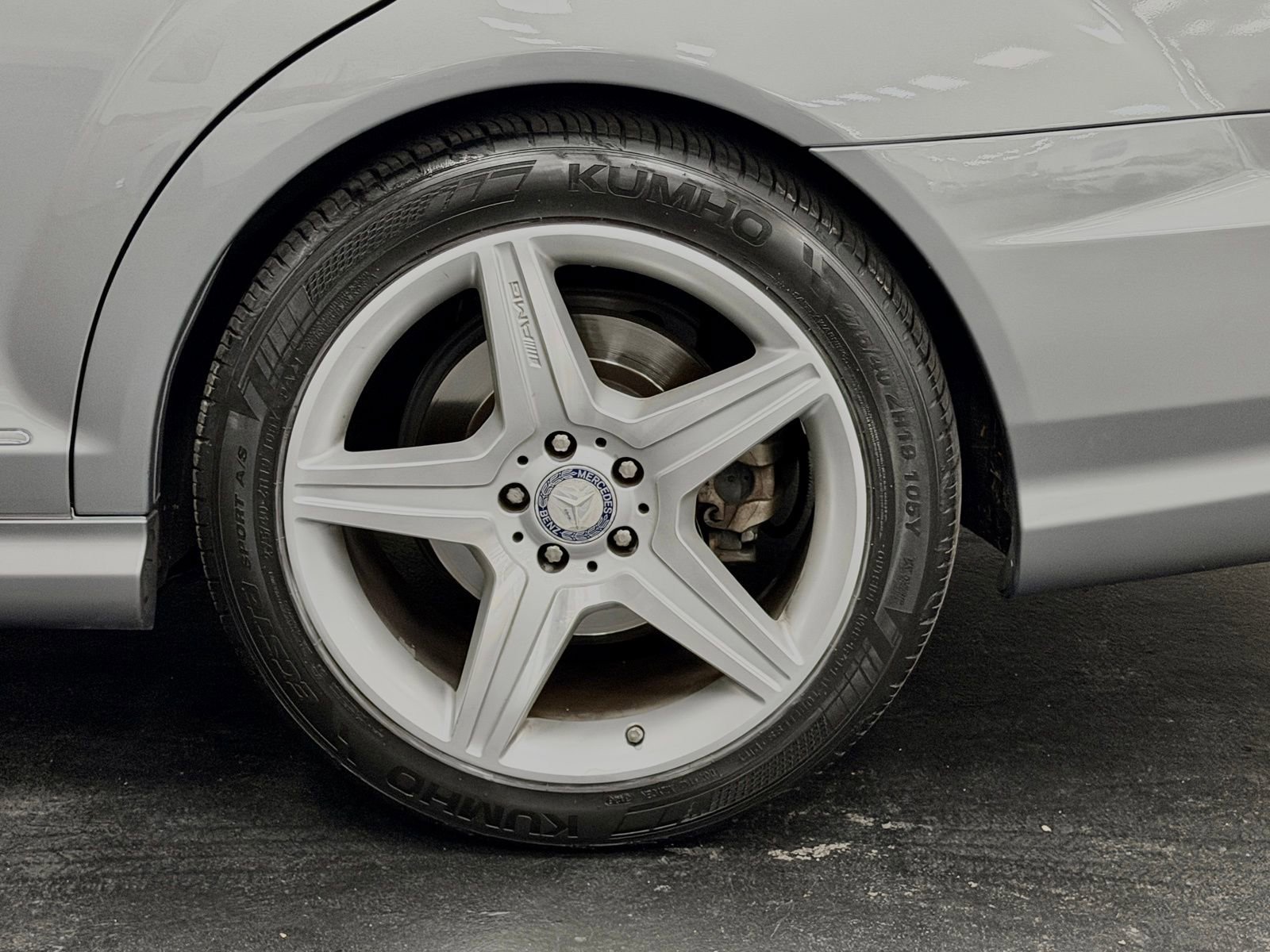 Used 2010 Mercedes-Benz S 550 image 17