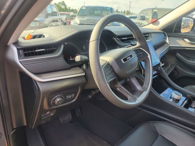 Certified 2023 Jeep Grand Cherokee L Limited w/ Trailer Tow Group (B) image 10