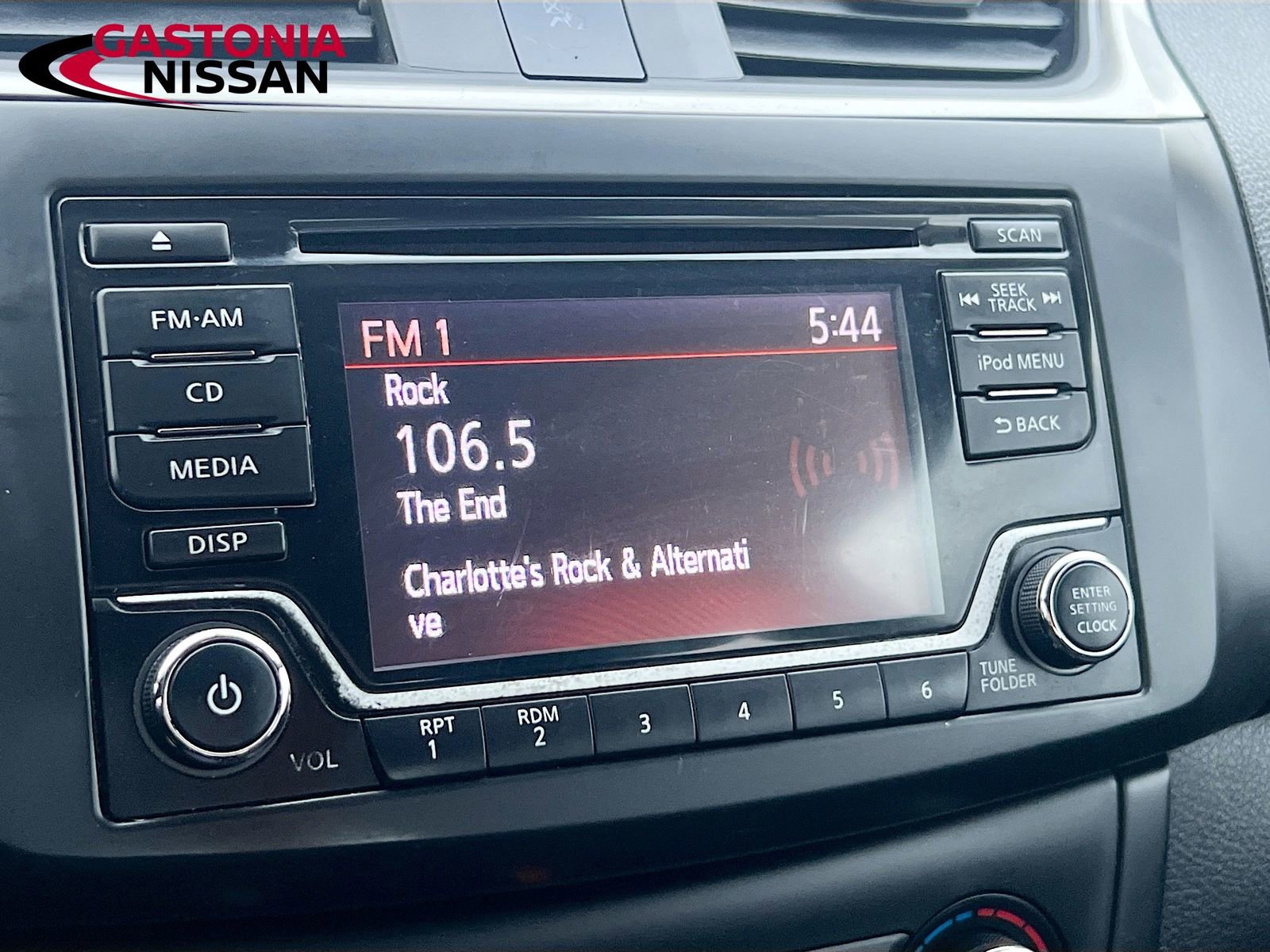 Used 2018 Nissan Sentra S image 18