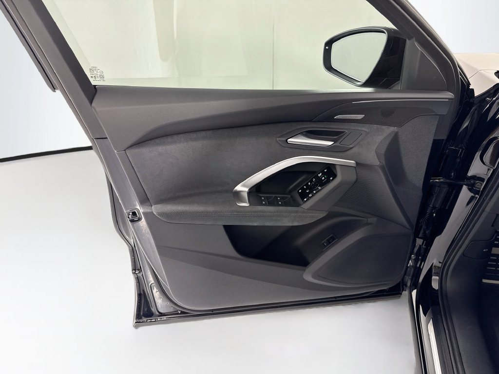 New 2026 Audi SQ5 Premium Plus AWD/4WD image 26
