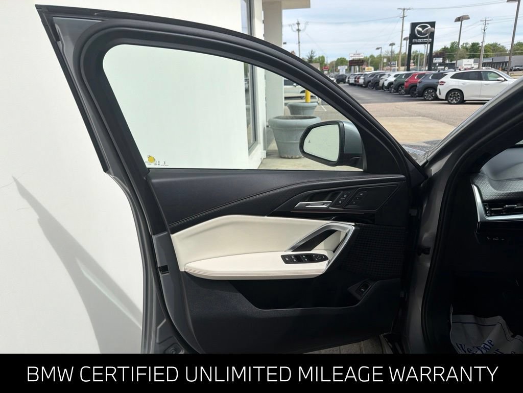 Certified 2025 BMW X2 xDrive28i w/ Convenience Package AWD/4WD image 30