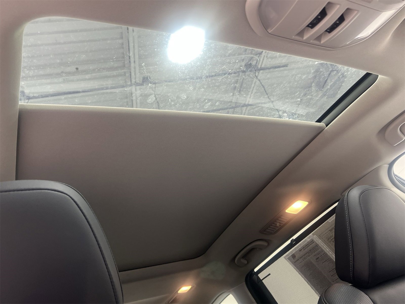 Certified 2024 Subaru Ascent Limited w/ Technology Package image 22