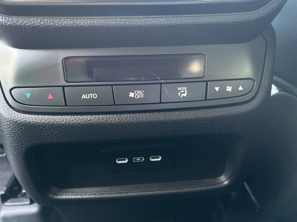 Used 2025 Honda Pilot EX-L image 20