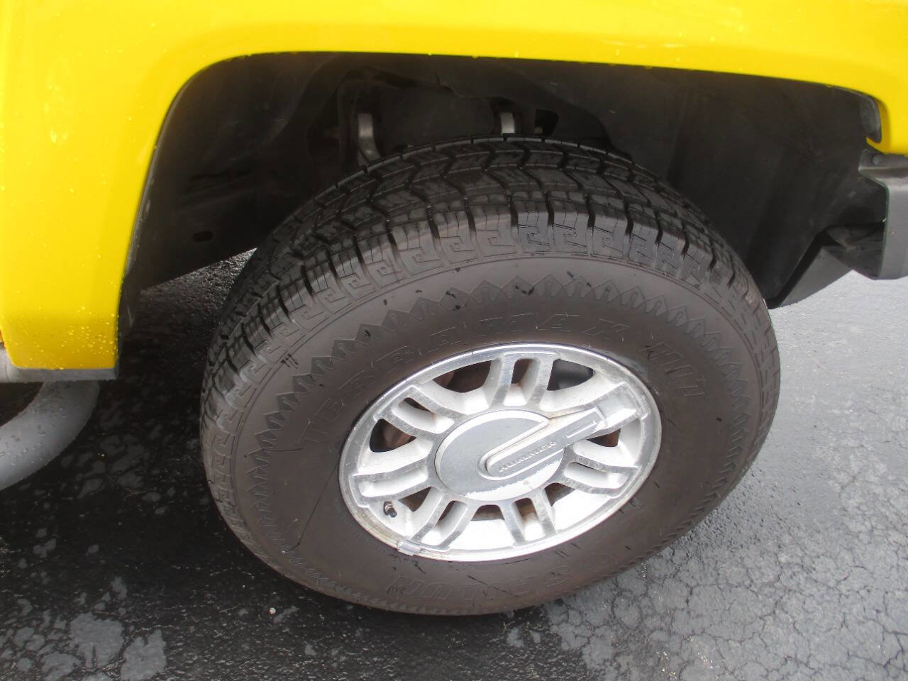 Used 2007 HUMMER H3 image 24