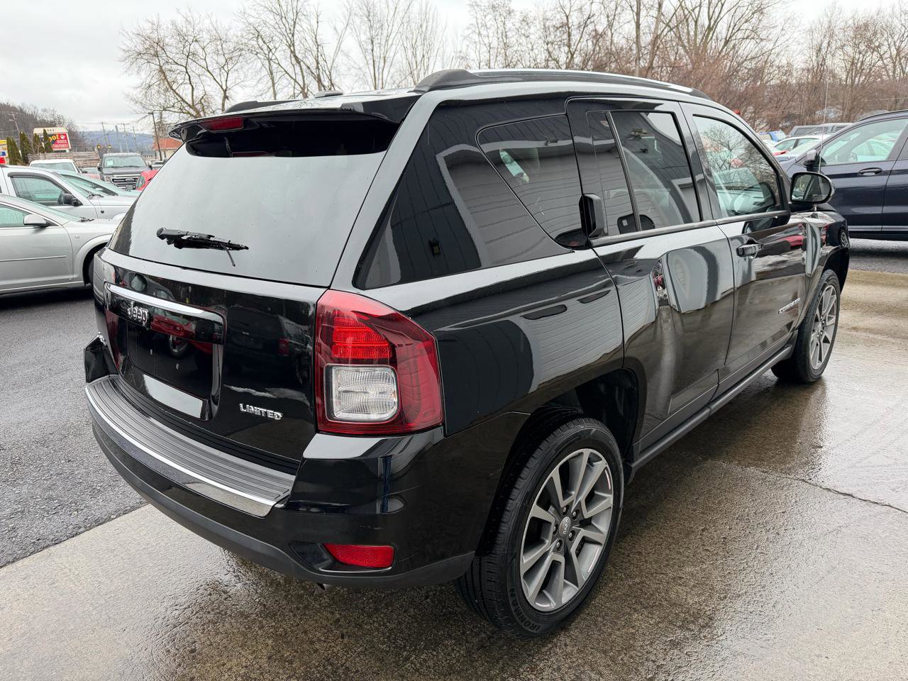 Used 2014 Jeep Compass Limited w/ Sun/Sound Group image 3