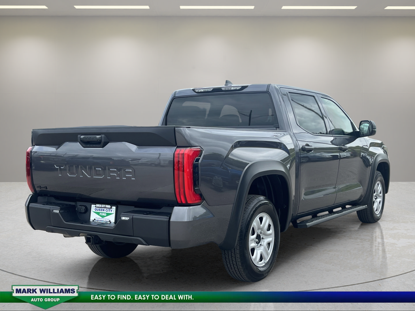 Used 2025 Toyota Tundra SR w/ SR Tow Package AWD/4WD image 6