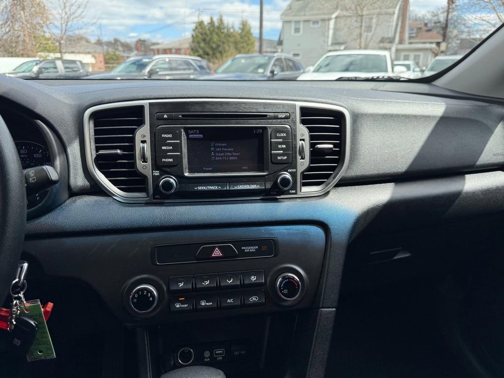 Used 2018 Kia Sportage LX image 23