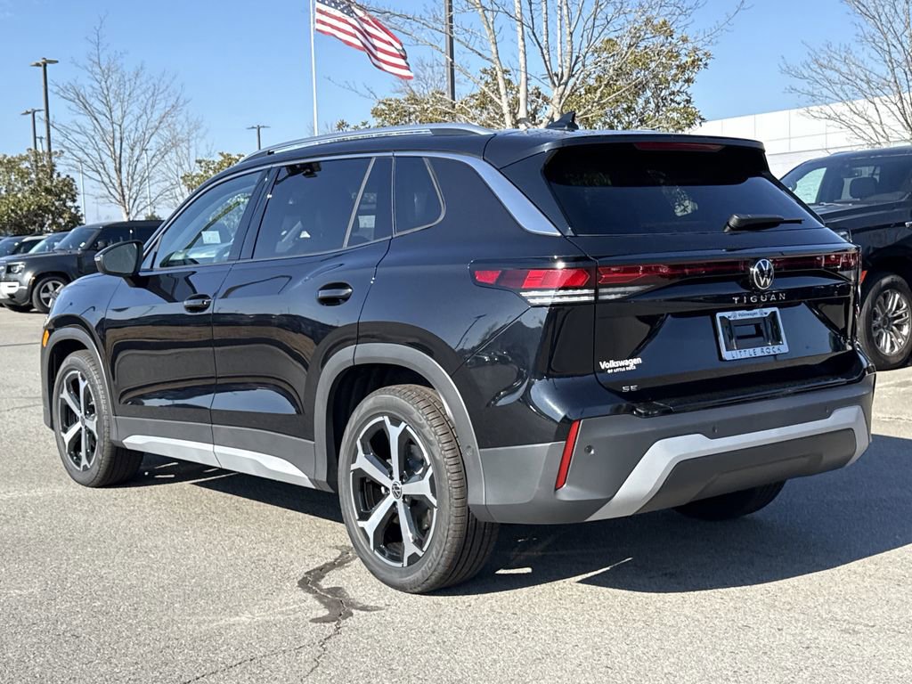 New 2026 Volkswagen Tiguan SE image 3