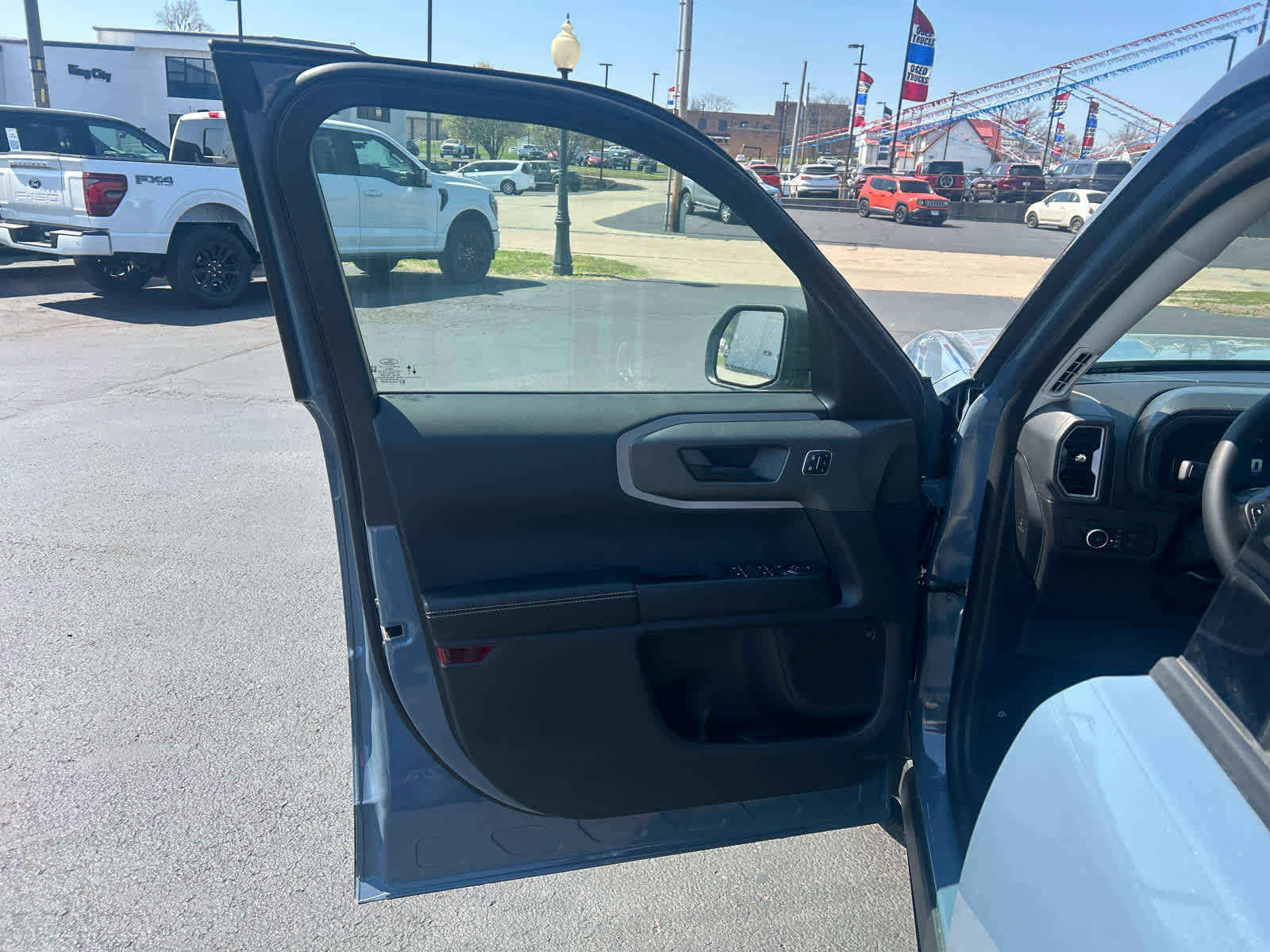 New 2026 Ford Bronco Sport Outer Banks w/ Outer Banks Tech Package+ image 17