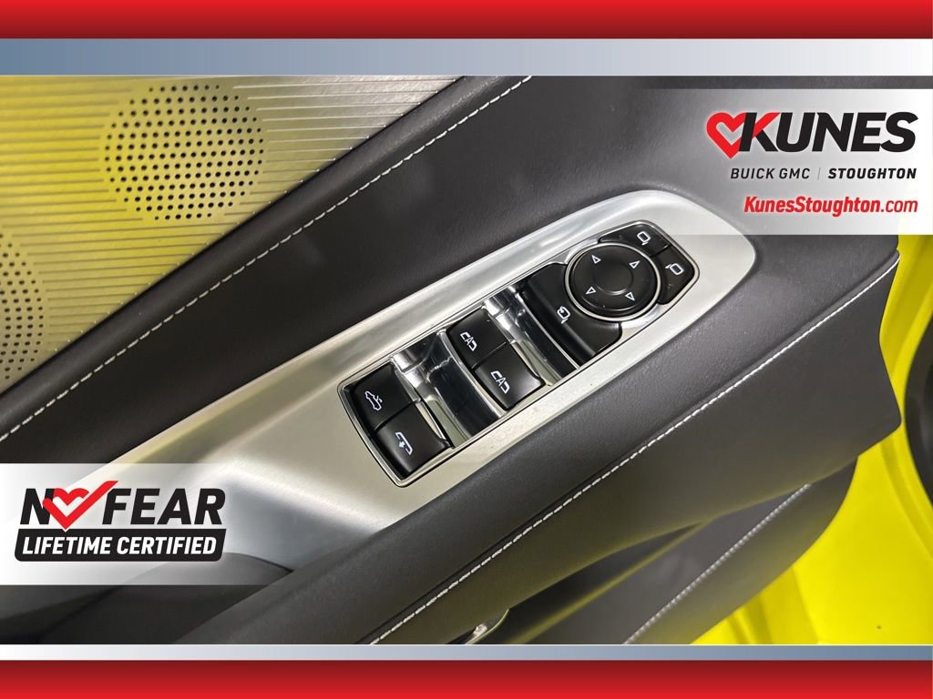 Used 2024 Chevrolet Corvette Stingray w/ Z51 Performance Package image 25