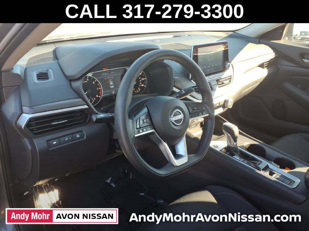 Used 2025 Nissan Altima 2.5 SV AWD/4WD image 20