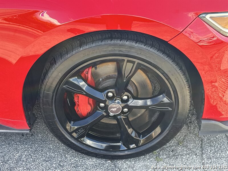 Used 2016 Ford Mustang GT Premium RWD image 14
