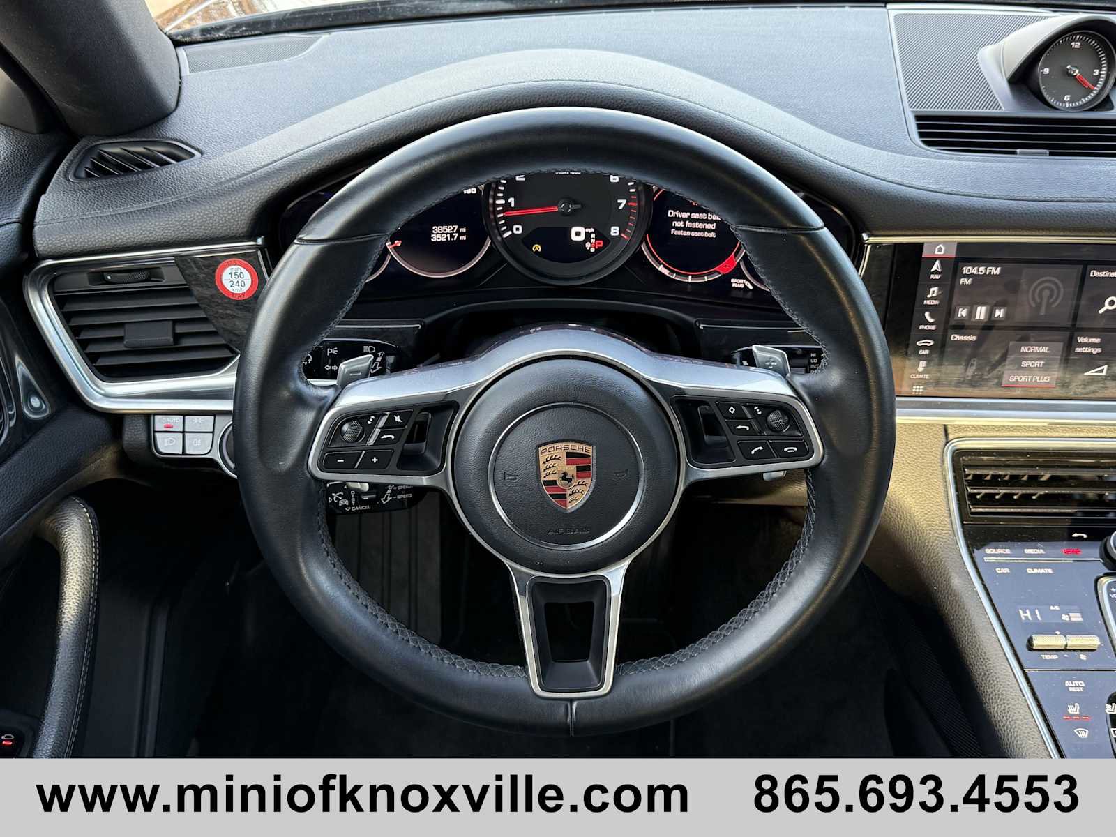 Used 2018 Porsche Panamera 4 image 16