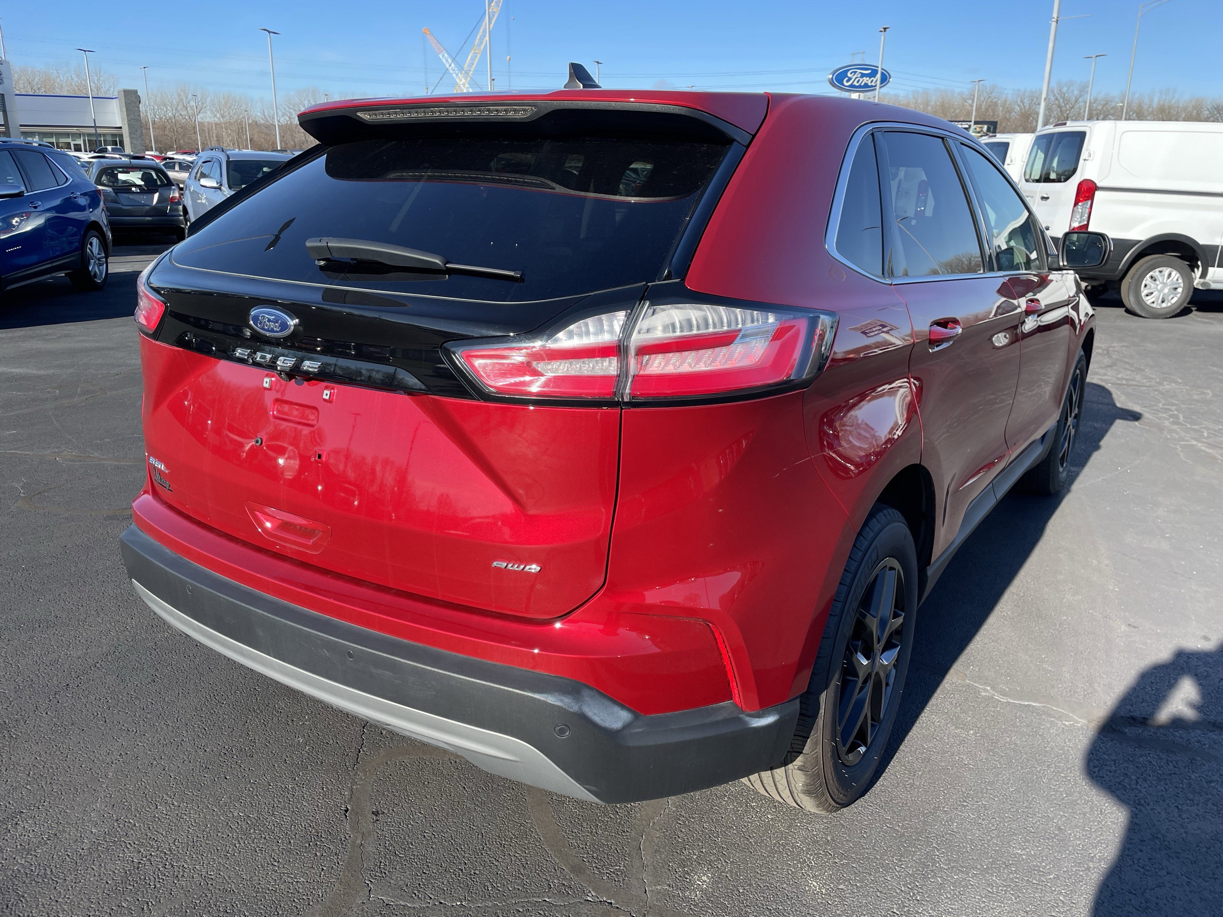 Used 2022 Ford Edge SEL w/ Convenience Package image 9