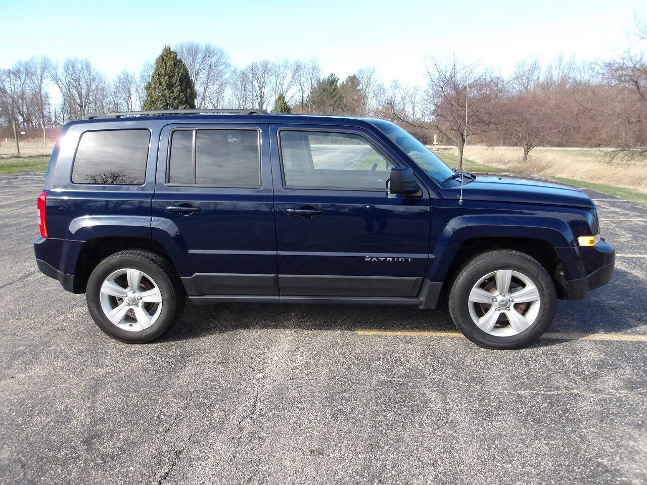 Used 2013 Jeep Patriot Sport w/ PWR Value Group image 2