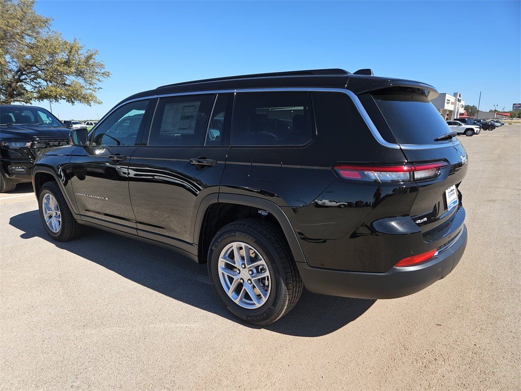 New 2025 Jeep Grand Cherokee L Laredo w/ Luxury Tech Group I image 3